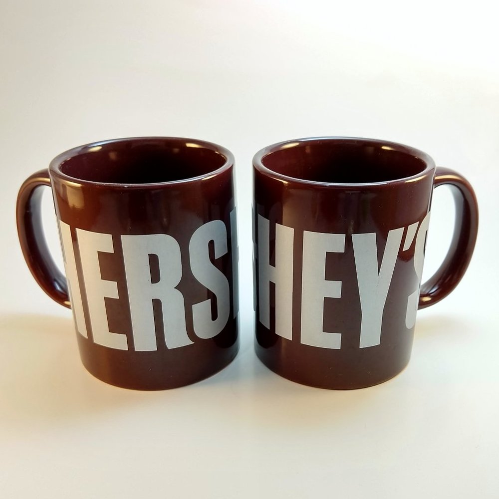 2 Hershey's Mugs Chocolate Since 1894 Official Collectible Galerie Matching Set